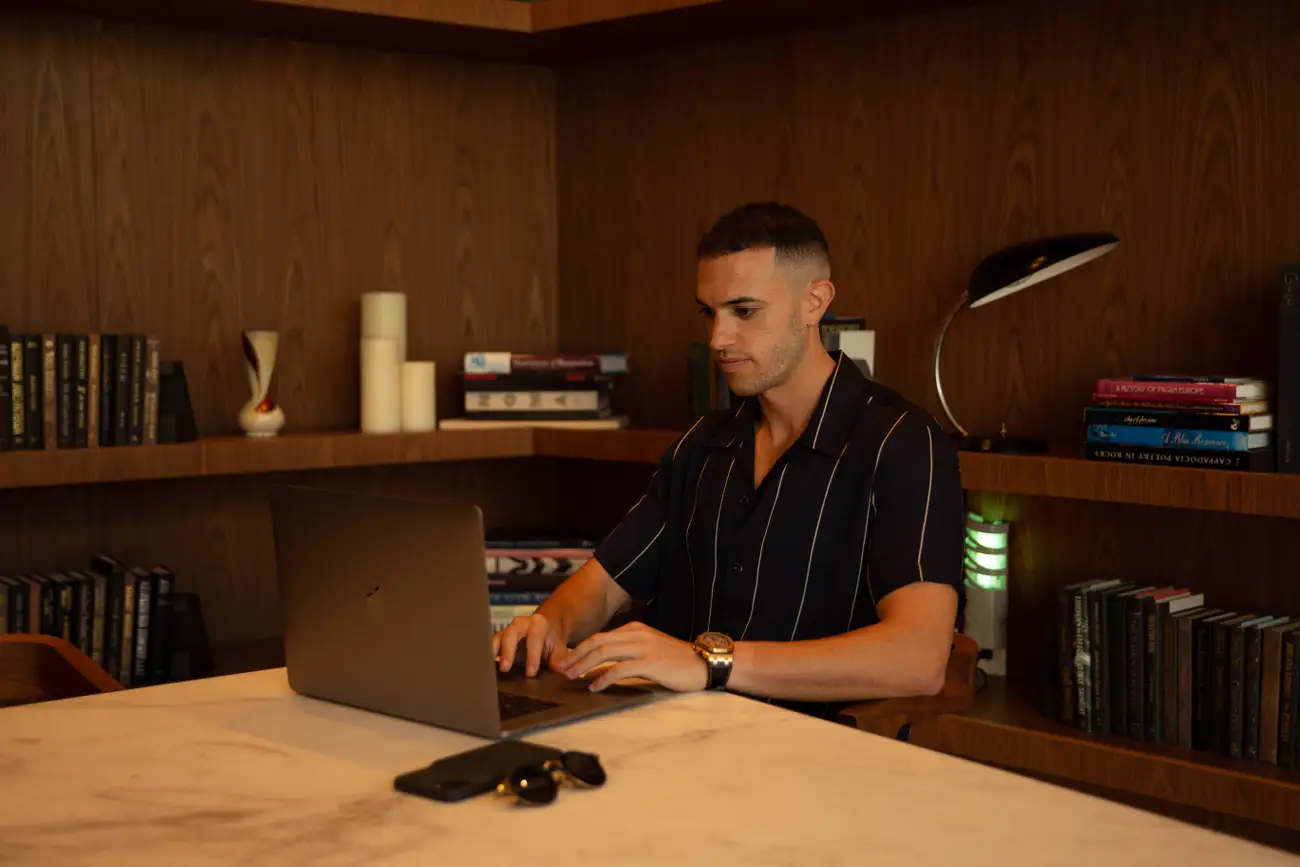 Snow Beach: How Dan Snow Turned Miami Mornings Into a Fitness Home for Gay Men