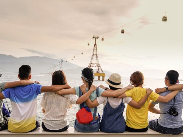 How to Network Without Being Fake: A Guide for People Who Hate Networking